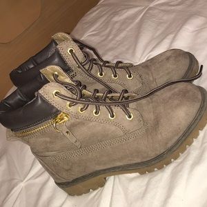 Chevron taupe brown suede boots